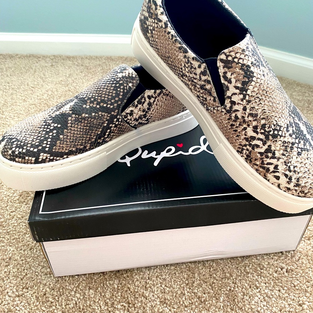 Qupid Snakeskin Sneakers